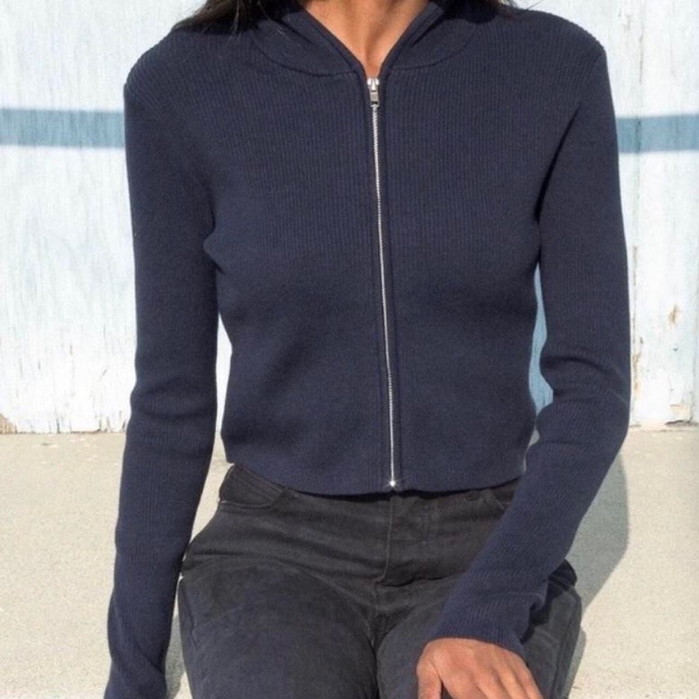 brandy melville zip up